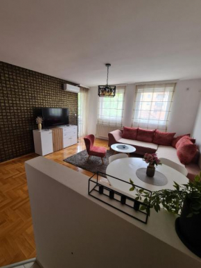 Sunrise apartman